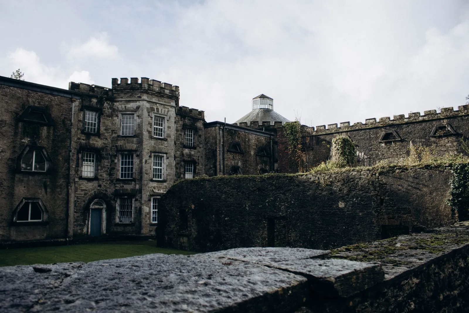 Interior courtyard of an old stone château